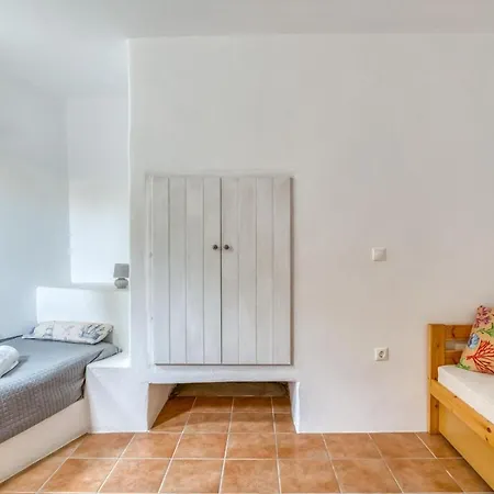 Lefkes Village Living Villa *