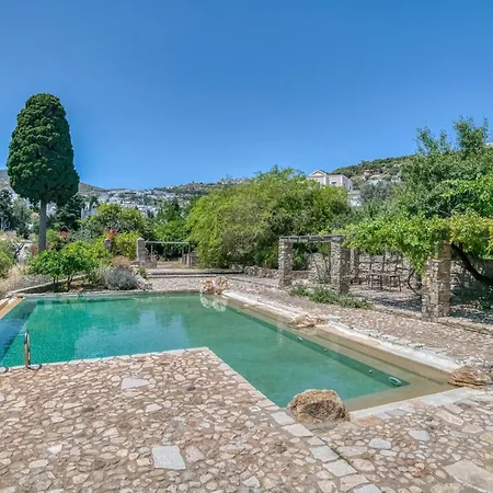 Villa Lefkes Village Living